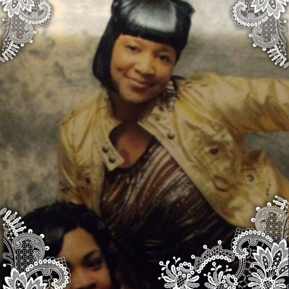 Meet your Posher, Sherika